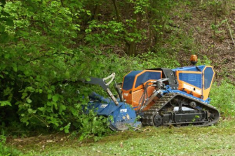 Funkraupe37 Mähraupe Göttingen Gestrüppmulchen