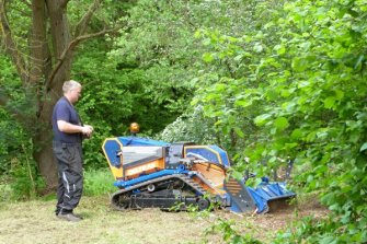 Funkraupe37 Göttingen Kassel Forstmulchen